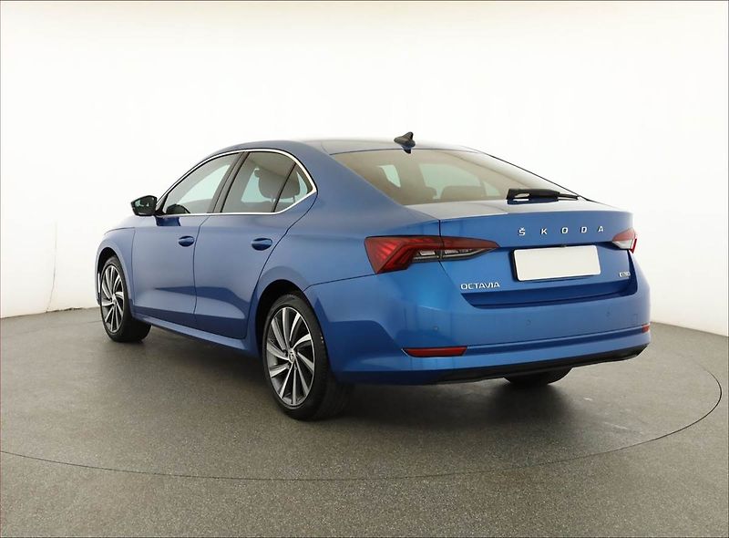 Škoda Octavia (2021) Style 1.5 TSI e-tec - fotka 4 z 20