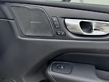 Volvo XC60 T8 AWD ULTIMATE // REZERVACE - náhled 22