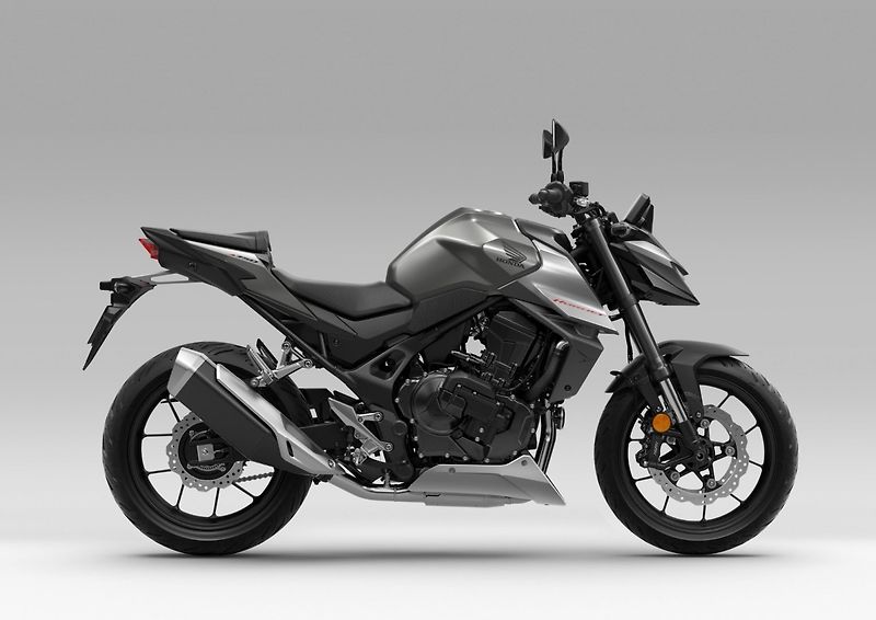 Honda CB 750 Hornet (2026) - fotka 2 z 6
