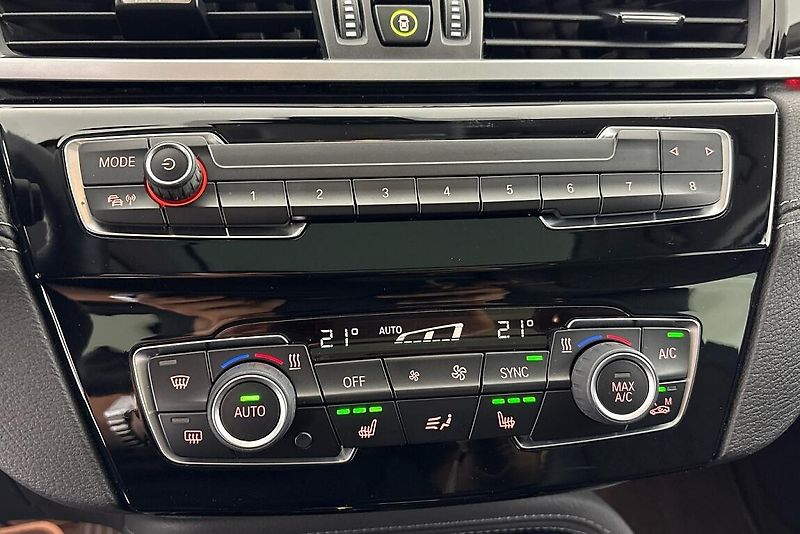 BMW X1 xDrive20d - fotka 20 z 24