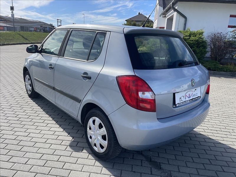 Škoda Fabia 1,4 i 16V 63kw Klima ESP po ST - fotka 3 z 24