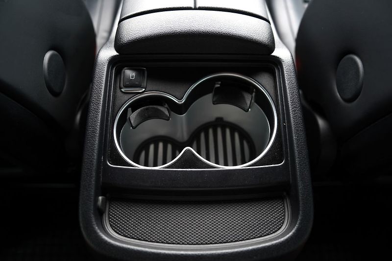 Mercedes-Benz Třídy V V300dL AMG/Burm/ČR/240 PS/6mís - fotka 42 z 50