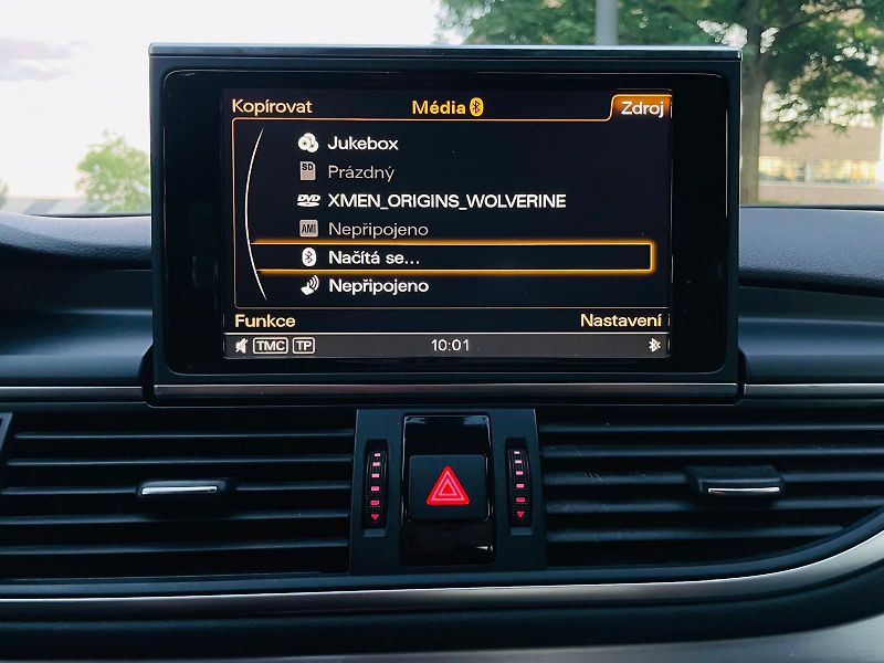 Audi A7 3.0TDI AUT 4x4 KAMERA TAŽNÉ - fotka 39 z 50