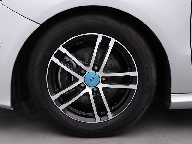 Mercedes-Benz Třídy B 1,6 200i 138kW Navi Xenon - fotka 30 z 37