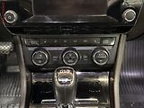 Škoda Superb (2015) 2.0 TDi 4x4, ČR, L&K, DSG - náhled 19