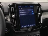 Volvo XC40 B4 DARK ULTIMATE AUT CZ - náhled 52