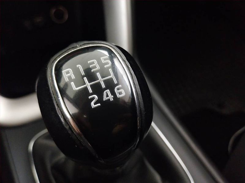 Kia Ceed (2017) 1.6 CRDi, Serv.kniha, Tempomat - fotka 16 z 17