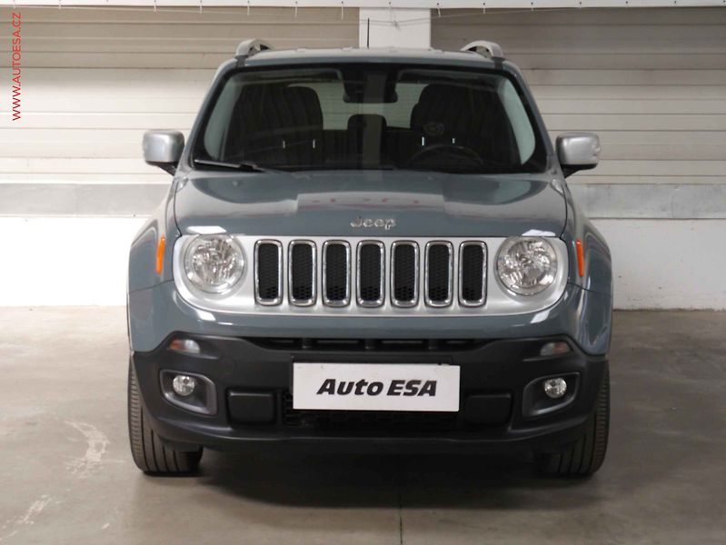 Jeep Renegade (2015) 2.0 CRD 4x4, 2.maj,ČR, AC - fotka 2 z 24