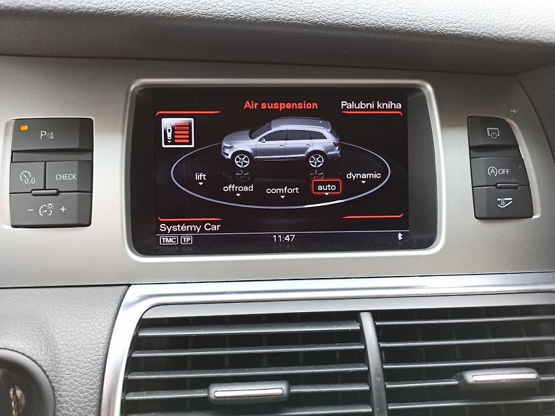 Audi Q7 3.0 TDi QUATTRO ČR SERVIS AUDI - fotka 30 z 44