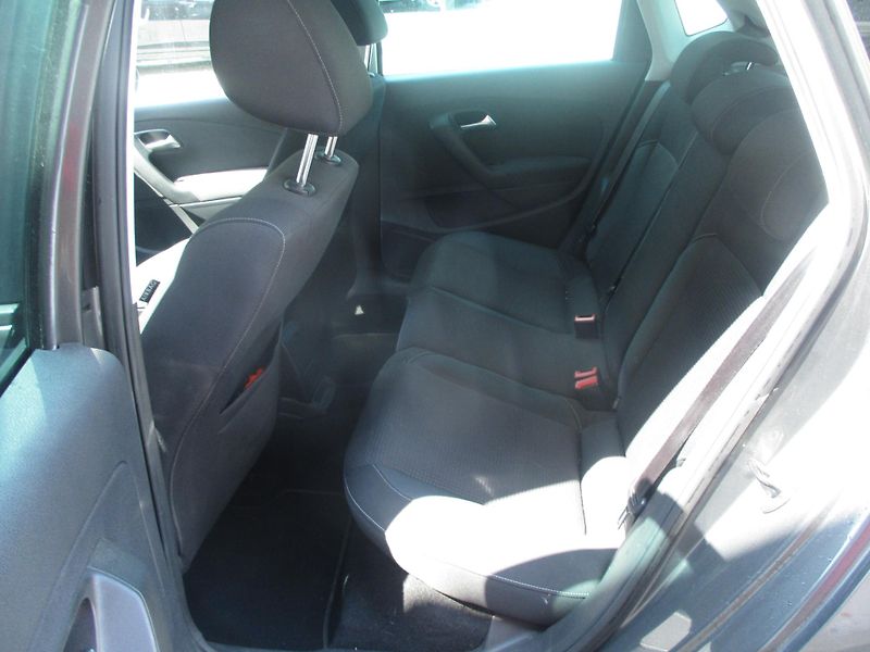 Volkswagen Polo 1.2 TSi - fotka 11 z 31
