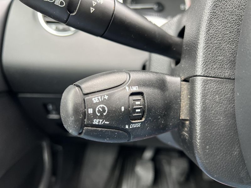 Peugeot 308 1.6HDi KOUPENO V ČR odp.DPH - fotka 13 z 37
