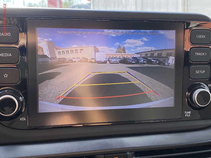Hyundai i20 (2023) 1.0 T-GDi, 2.maj,ČR, Smart - fotka 17 z 20