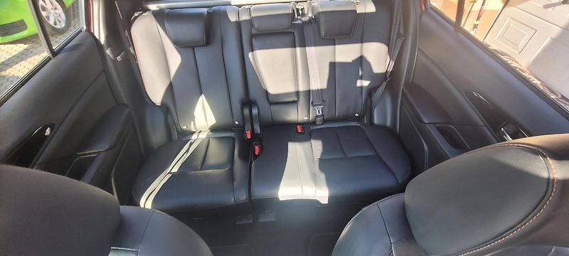 Mitsubishi Eclipse Cross (2018) 1,5T-MiVeC 120kW 4WD „TOP“ - fotka 16 z 47