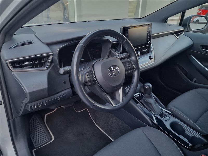 Toyota Corolla 1.8 Hybrid Comfort,ČR ,1.Maj. - fotka 20 z 48