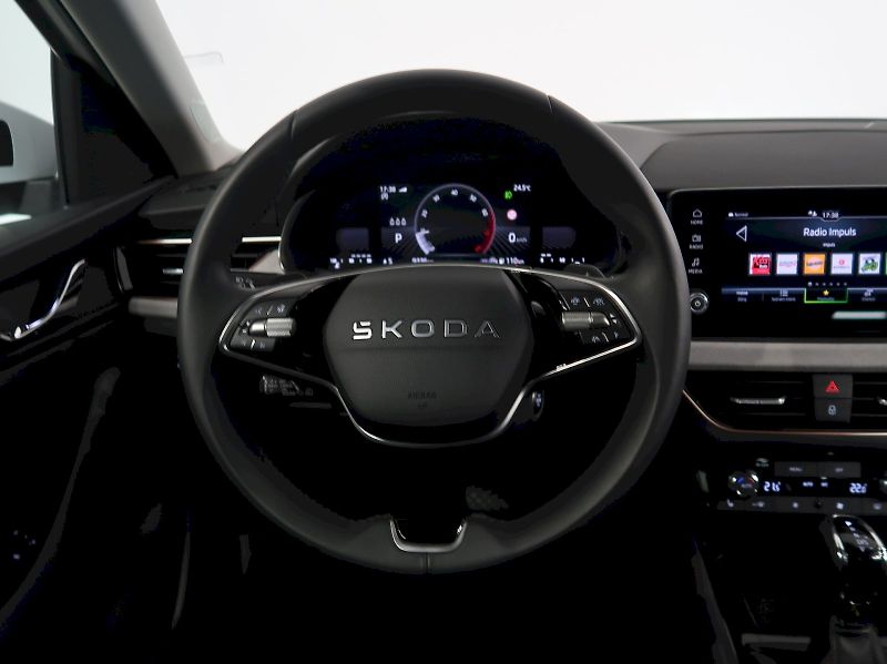 Škoda Scala (2025) TOP SELECTION 1.0TSI 85KW DSG - fotka 16 z 41