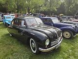 Habrovany cestovaly časem. Park zaplnily historické automobily i motorky.