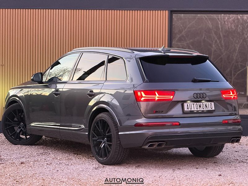 Audi SQ7 (2019) 4.0 TDI Bose, Nočné videnie - fotka 6 z 25