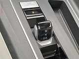 Volkswagen Golf (2020) 2.0 TDi, Life, DSG, šíbr - náhled 14
