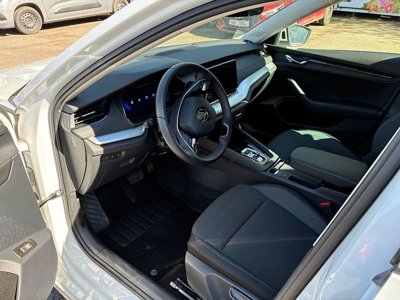 Škoda Octavia 2.0 TSi 4x4 STYLE DSG ČR - fotka 8 z 22