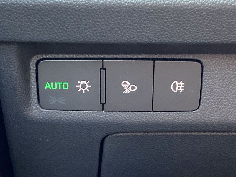 Škoda Enyaq (2025) 85 Sportline - fotka 20 z 38