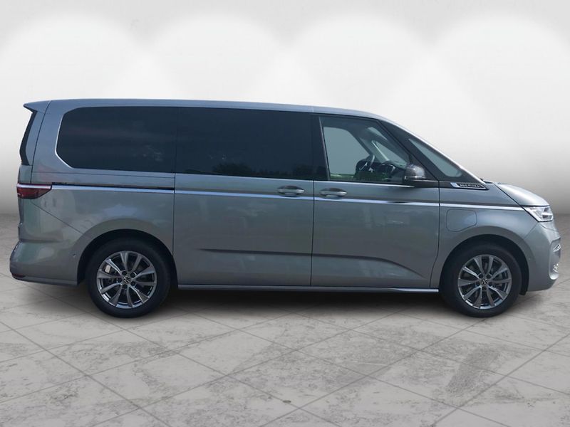 Volkswagen Multivan (2026) LONG STYLE 1,5TSI PHEV 4MOTION - fotka 8 z 30