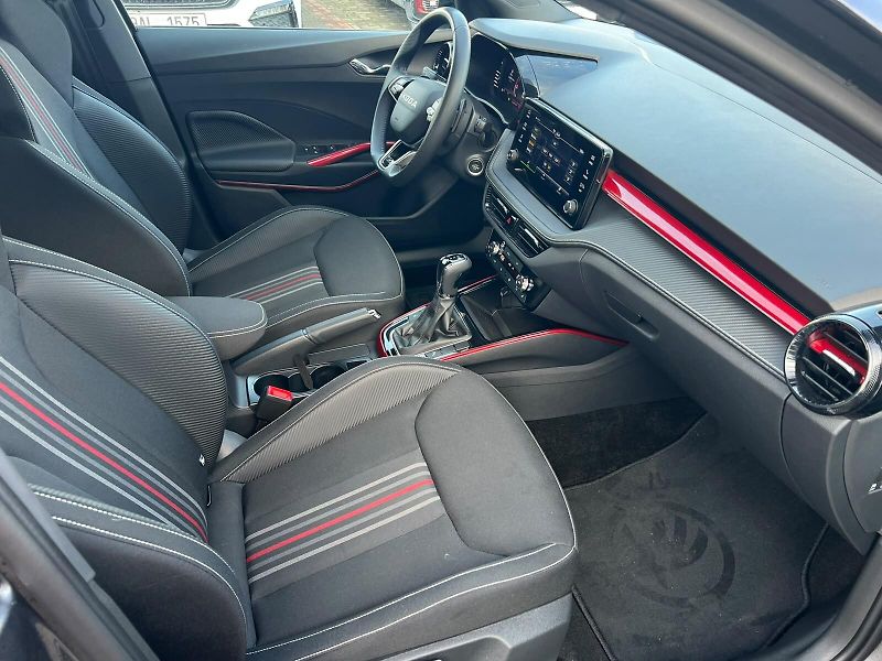 Škoda Fabia Monte Carlo 1,0 TSI 85KW DSG - fotka 10 z 26