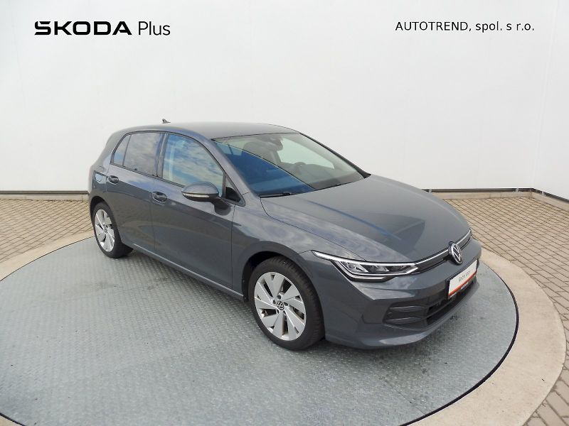 Volkswagen Golf (2025) People 1,5 TSI 85kW - fotka 24 z 26