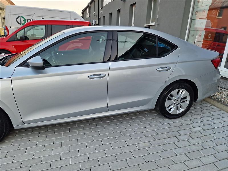 Škoda Octavia 2.0TDI DSG Ambition,ČR,1.Maj. - fotka 44 z 50