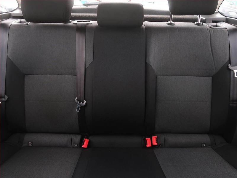 Škoda Rapid (2014) Spaceback 1.2 TSI, Serv.kniha - fotka 10 z 13