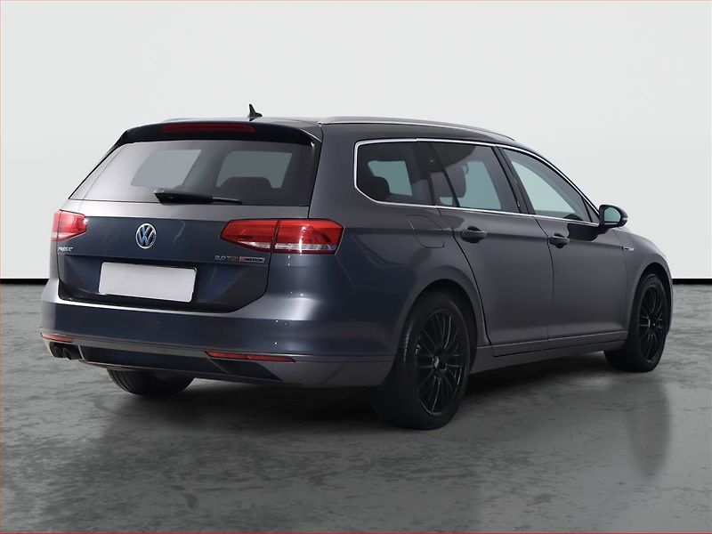 Volkswagen Passat (2015) Highline 2.0 TDI, 4X4 - fotka 5 z 20