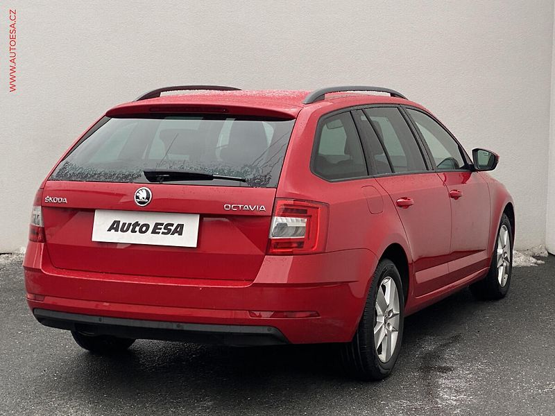 Škoda Octavia (2019) 1.5 TSi, ČR, Ambition, DSG - fotka 4 z 18