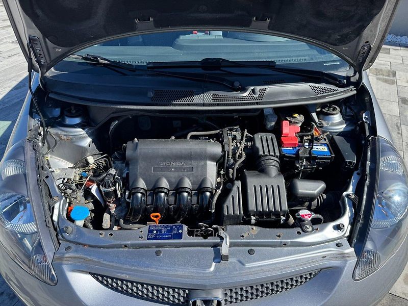 Honda Jazz (2006) 1.2i 57kW - fotka 29 z 29