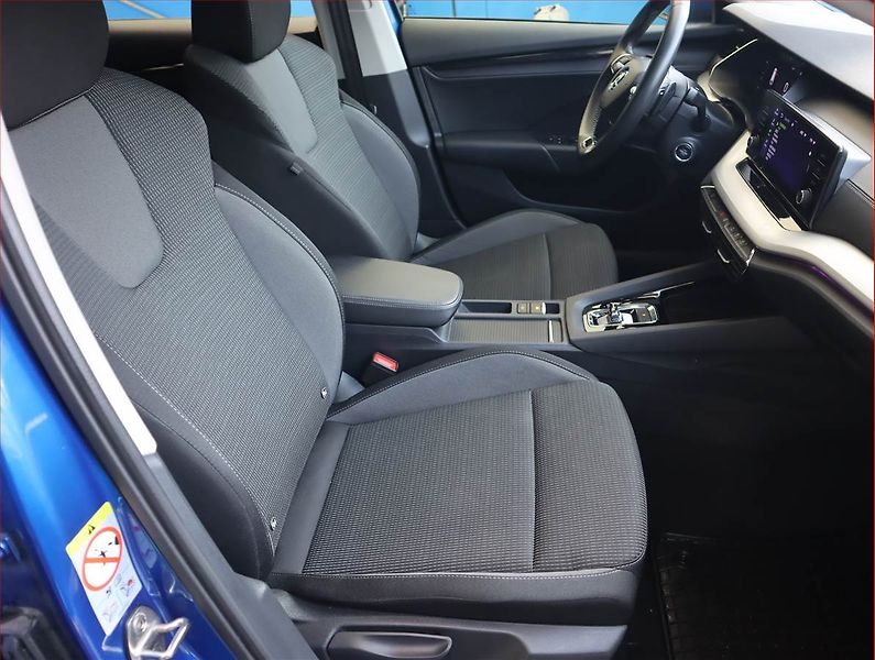 Škoda Octavia (2023) Ambition Plus 2.0 TDI - fotka 9 z 22