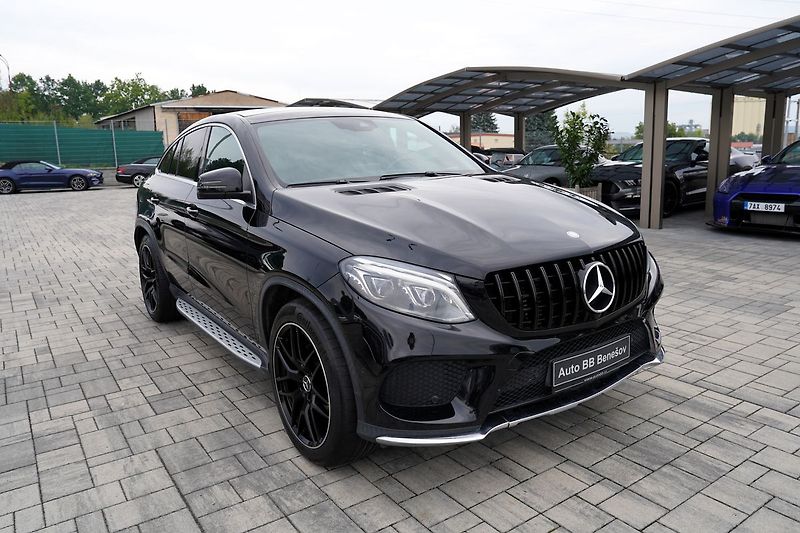 Mercedes-Benz GLE 350d 4Matic AMG/260PS/ČR - fotka 8 z 43