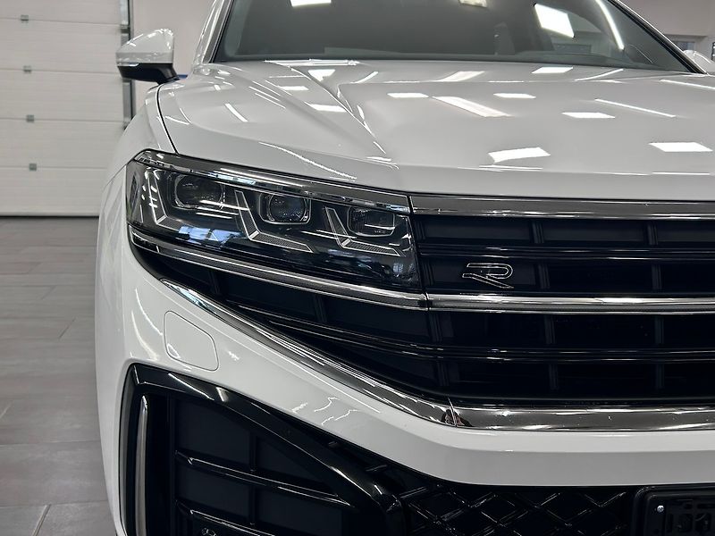 Volkswagen Touareg (2023) TDI 210kW facelift 2024 |Záruk - fotka 10 z 80