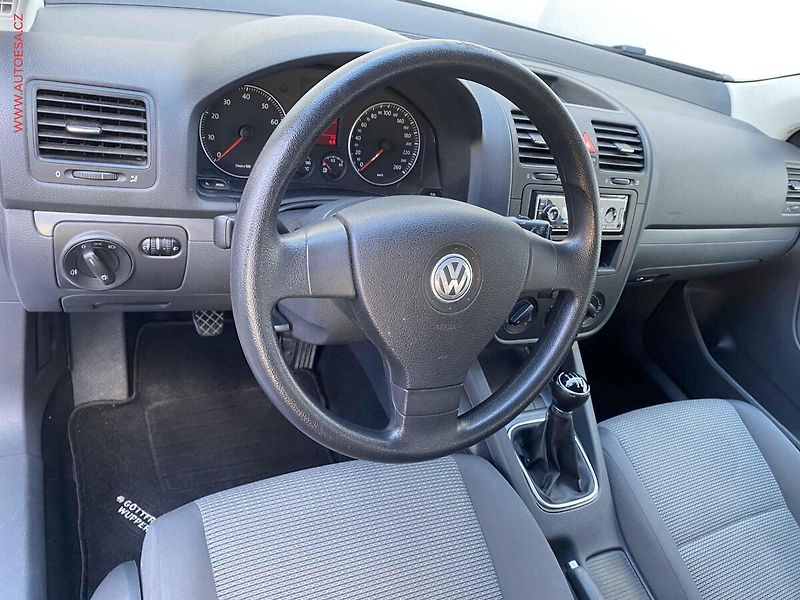 Volkswagen Golf (2009) 1.4 TSi, Trendline, +kola - fotka 12 z 16
