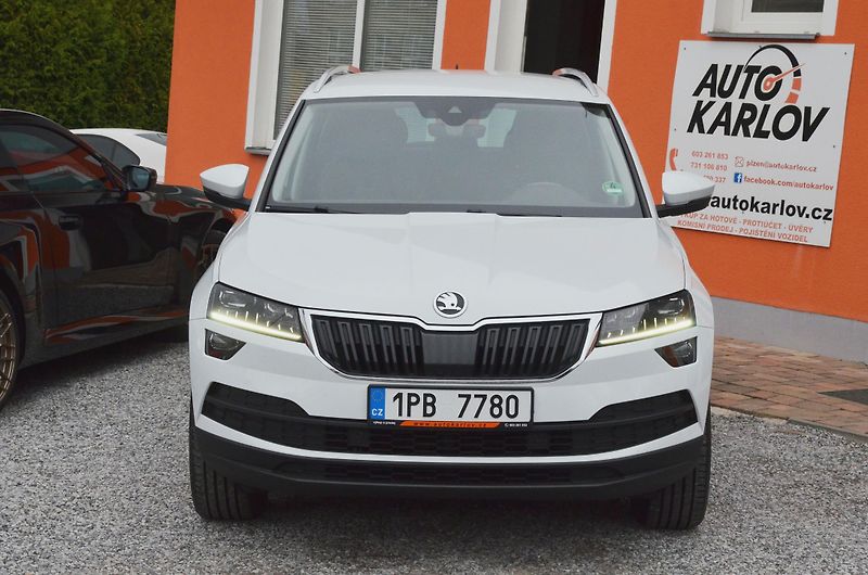 Škoda Karoq (2018) 1.6 TDi 85kW DSG STYLE /CANTON - fotka 2 z 41