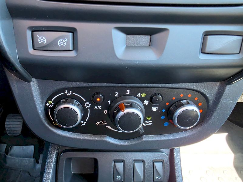 Dacia Duster (2018) 1,6 SCe 84kW Arctica - fotka 10 z 21