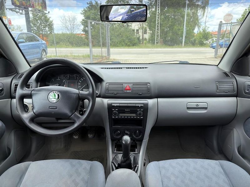 Škoda Octavia 1.9 TDI 66 kW klima - fotka 8 z 16