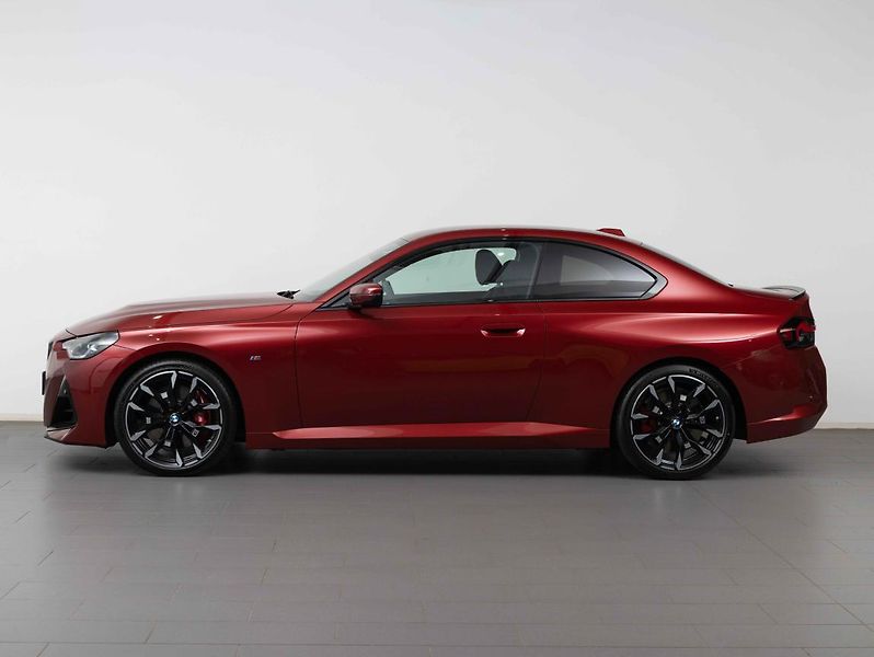 BMW Řada 2 218i Coupé - fotka 2 z 6