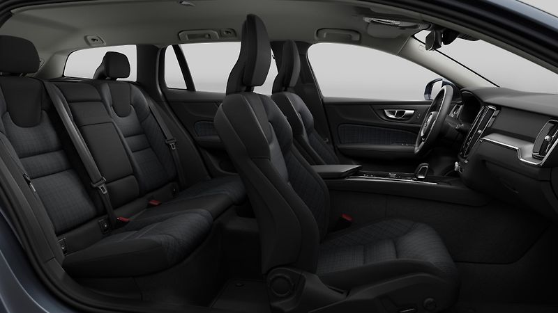 Volvo V60 (2026) B4 AUT CORE - fotka 3 z 9