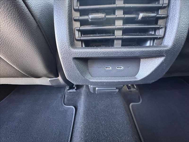 Volkswagen Caddy 2,0 TDi90kW LED,ACC,Kamera,Nav - fotka 35 z 44