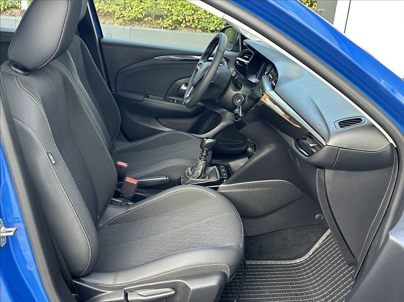 Opel Corsa 1,2 Turbo 100PS  Elegance - fotka 16 z 56