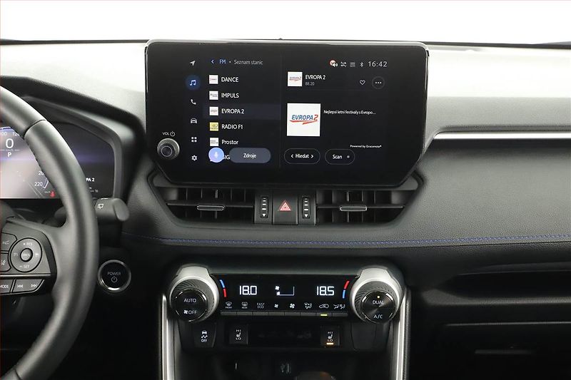 Toyota RAV4 (2025) 2.5 Hybrid - fotka 11 z 20