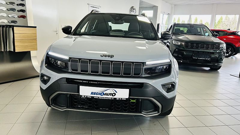 Jeep Avenger 1.2i 145k 4xe Upland  - fotka 6 z 13