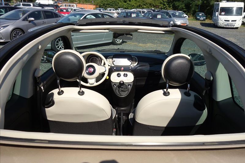 Fiat 500C 1,0 i BSG, SERVIS. KN., NAVI. - fotka 36 z 41