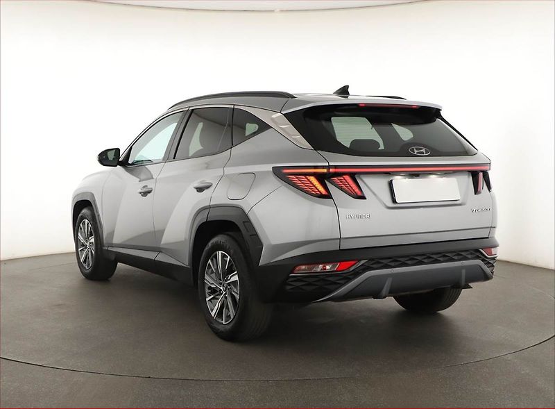 Hyundai Tucson (2022) 1.6 T-GDI - fotka 4 z 21