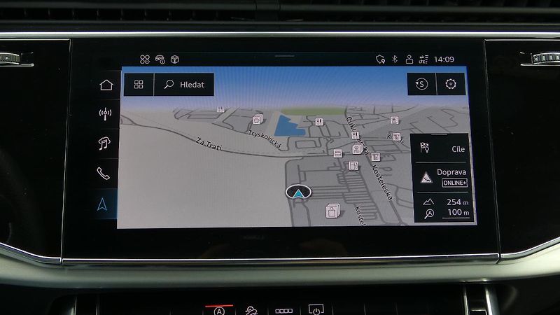 Audi Q7 50 TDI quattro Tiptronic S lin - fotka 16 z 26
