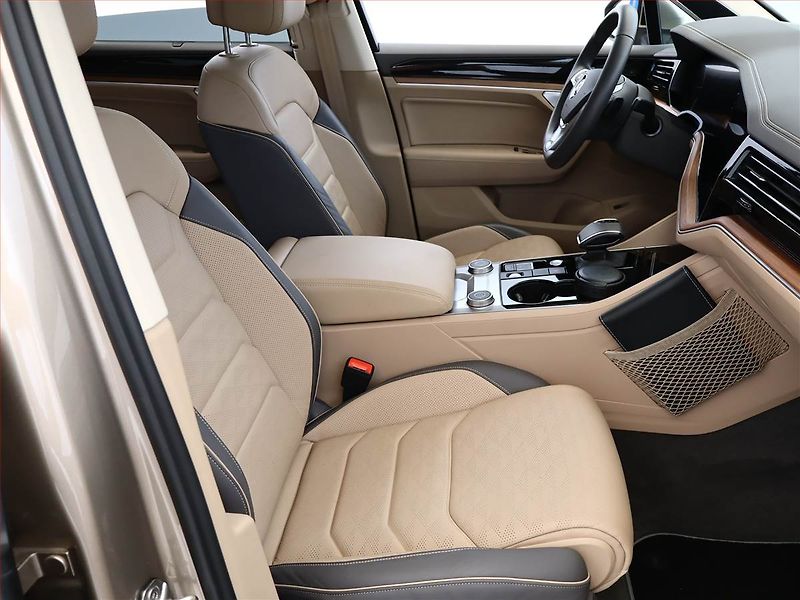 Volkswagen Touareg (2019) 3.0 TDI - fotka 7 z 26