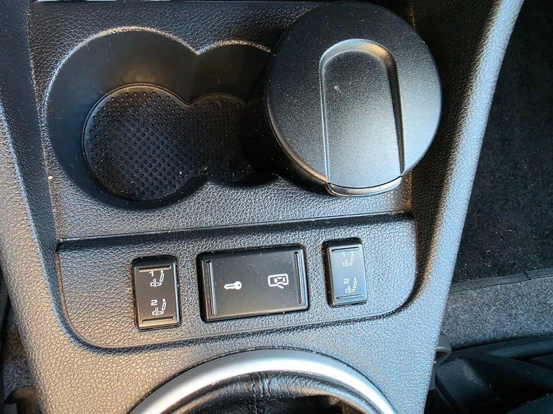 Škoda Roomster (2009) 1.4 16V Tažné - fotka 13 z 29